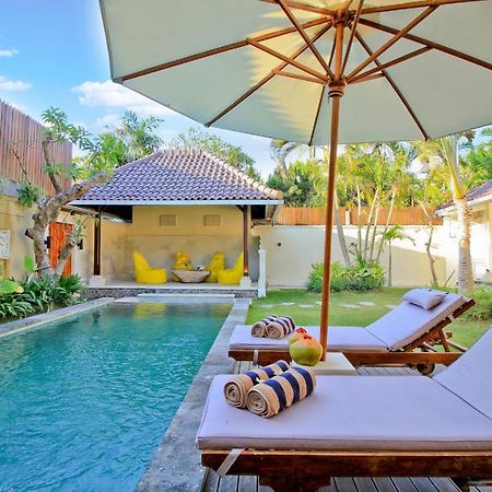 Uma Lima Villa Batu Belig - Close To The Beach Canggu Zewnętrze zdjęcie