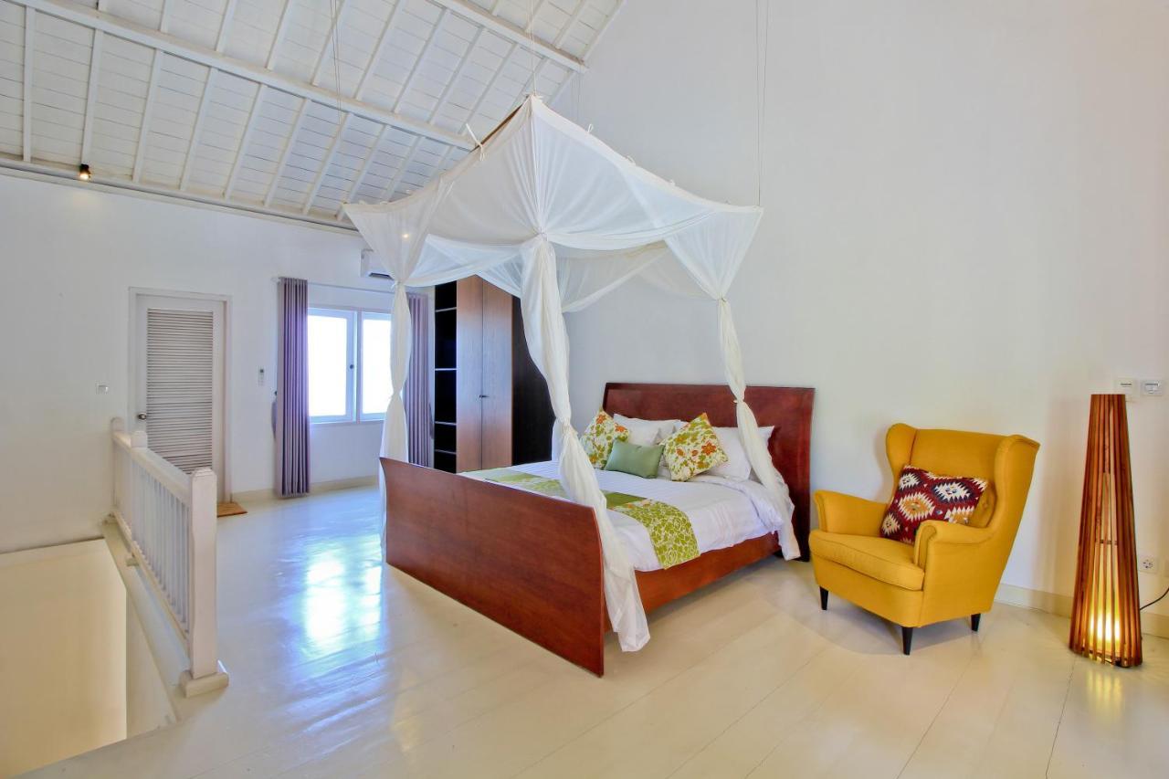 Uma Lima Villa Batu Belig - Close To The Beach Canggu Zewnętrze zdjęcie