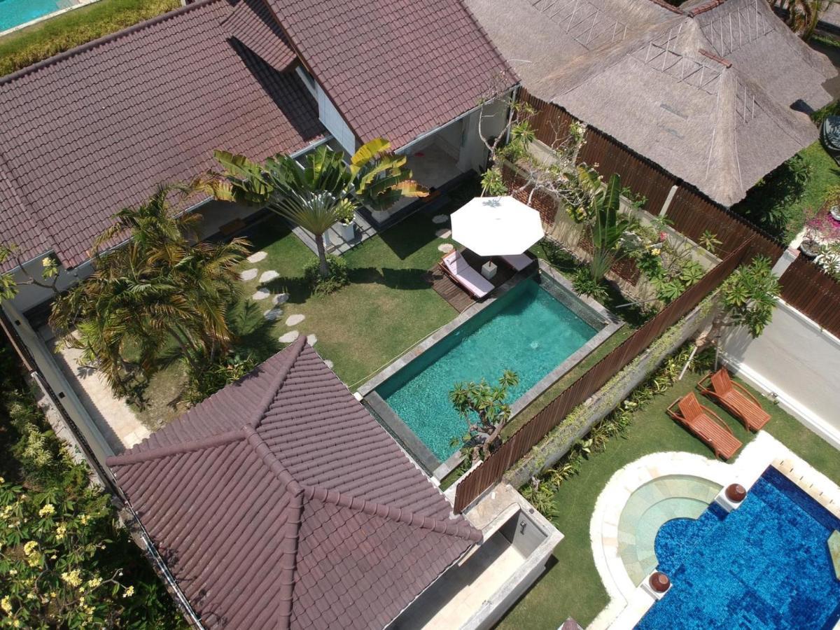 Uma Lima Villa Batu Belig - Close To The Beach Canggu Zewnętrze zdjęcie