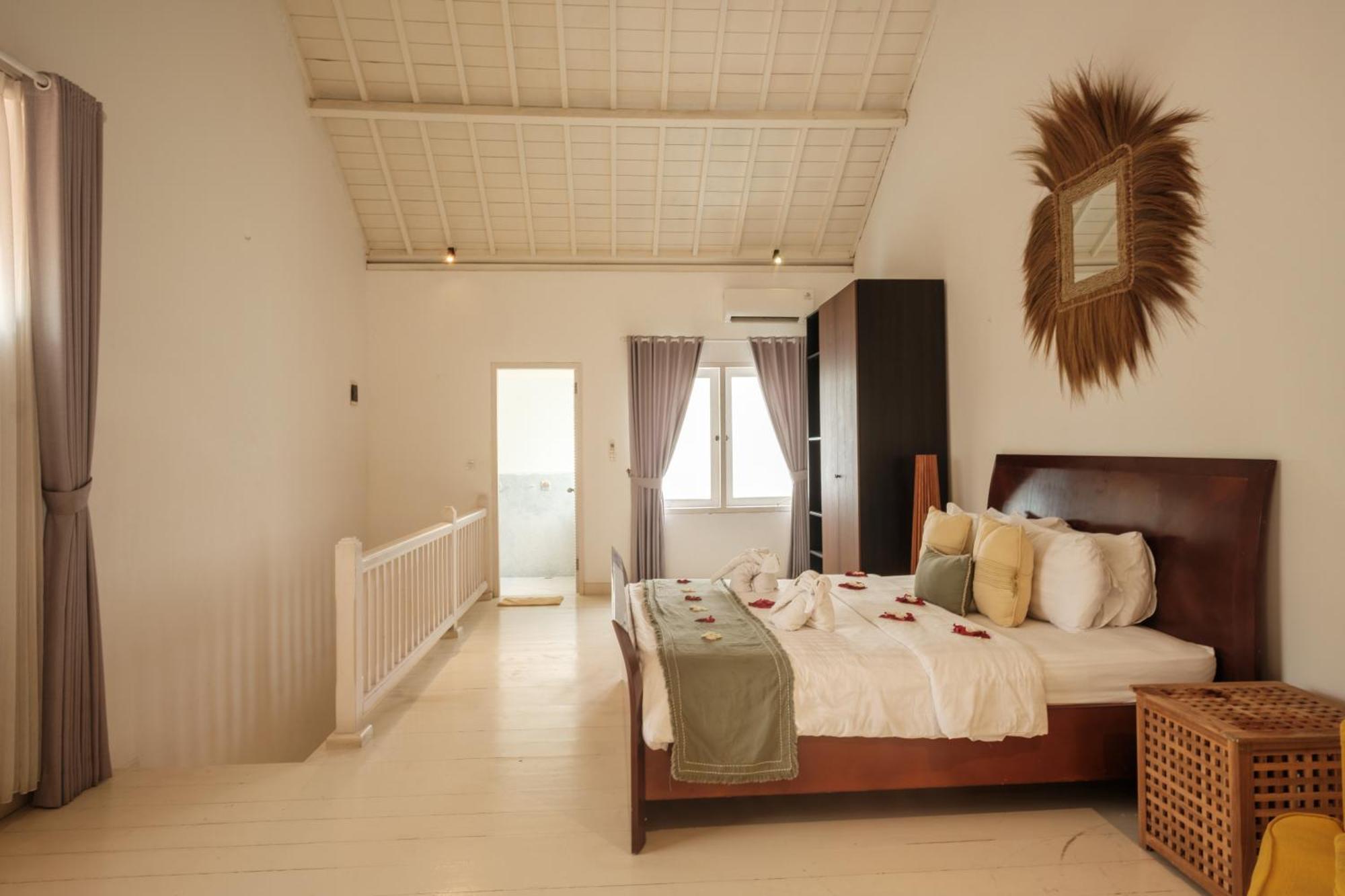 Uma Lima Villa Batu Belig - Close To The Beach Canggu Zewnętrze zdjęcie