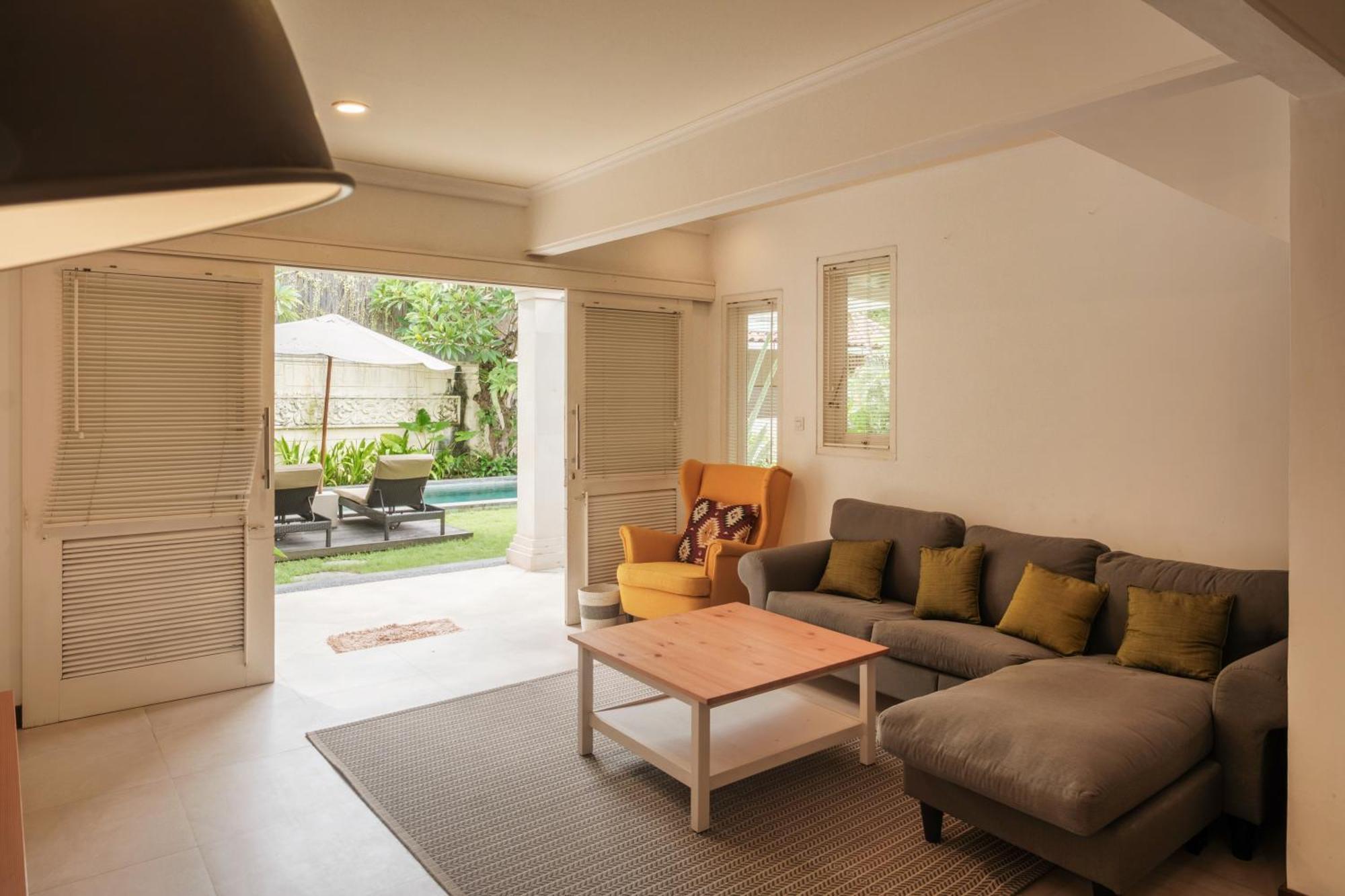 Uma Lima Villa Batu Belig - Close To The Beach Canggu Zewnętrze zdjęcie