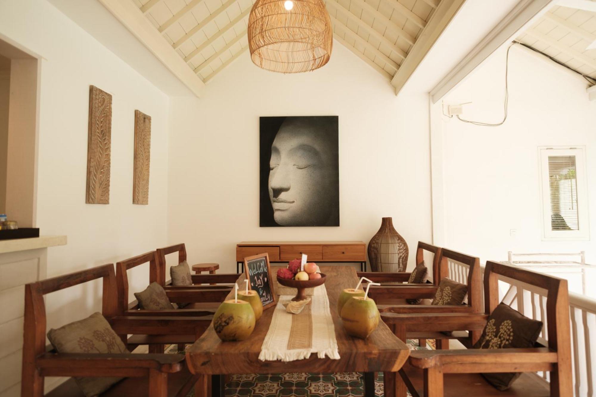 Uma Lima Villa Batu Belig - Close To The Beach Canggu Zewnętrze zdjęcie