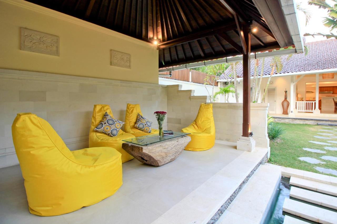 Uma Lima Villa Batu Belig - Close To The Beach Canggu Zewnętrze zdjęcie