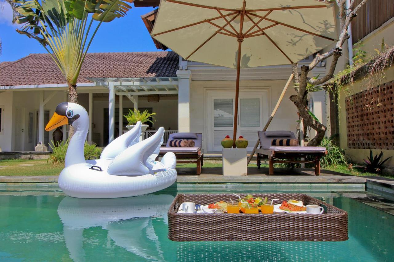Uma Lima Villa Batu Belig - Close To The Beach Canggu Zewnętrze zdjęcie